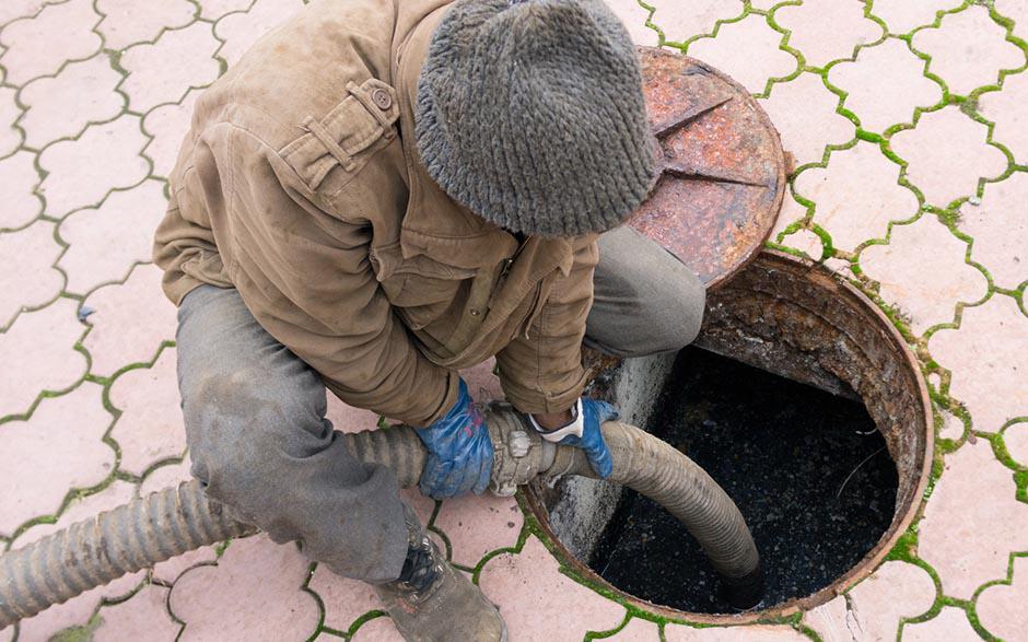 débouchage d'égout Solente